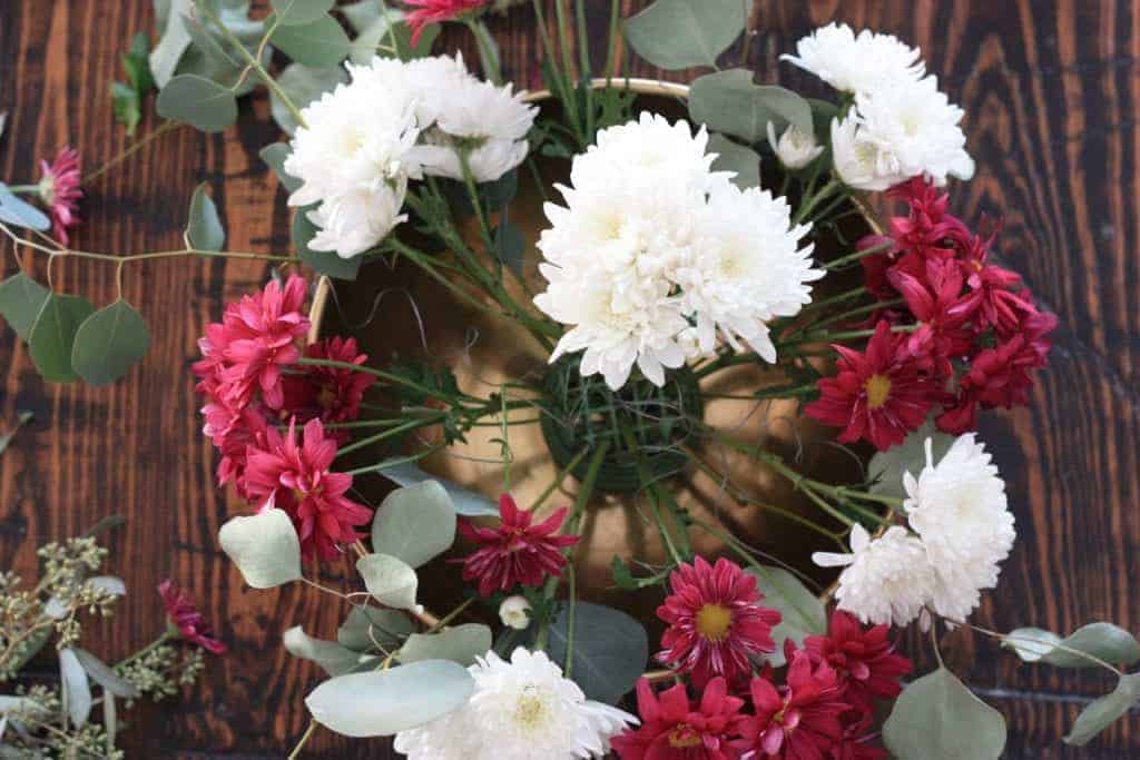 Learn how to make a beginner compote flower arrangement