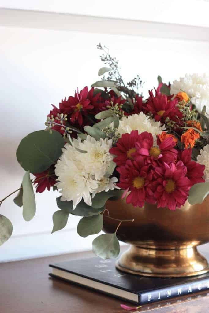 Learn how to make a beginner compote flower arrangement